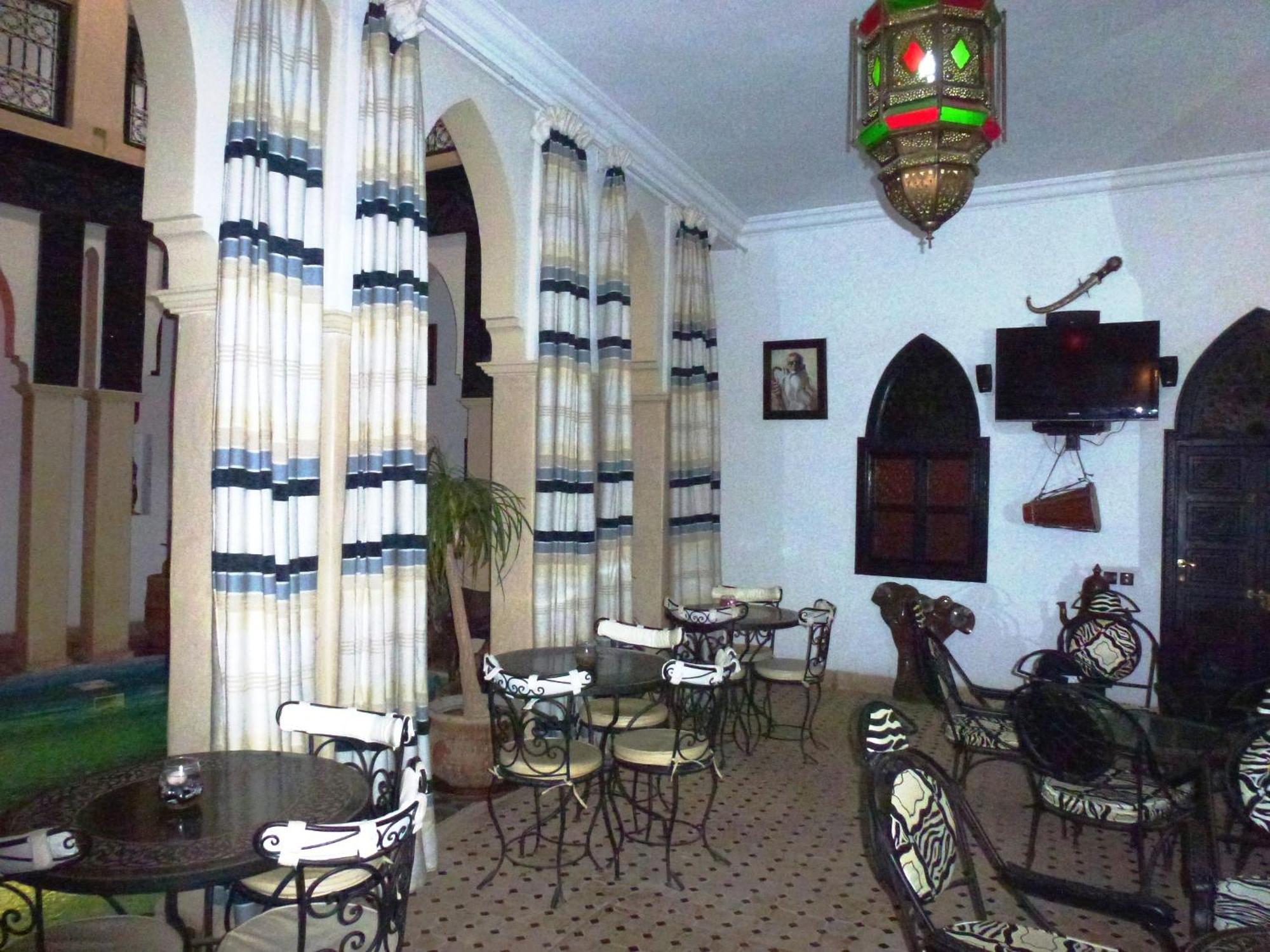 Ryad Laarouss Marrakesh Bagian luar foto